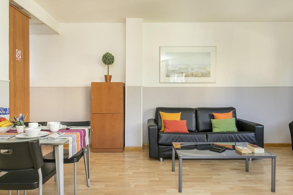 Apartments Sata Park Guell Area Barcelona Exterior foto